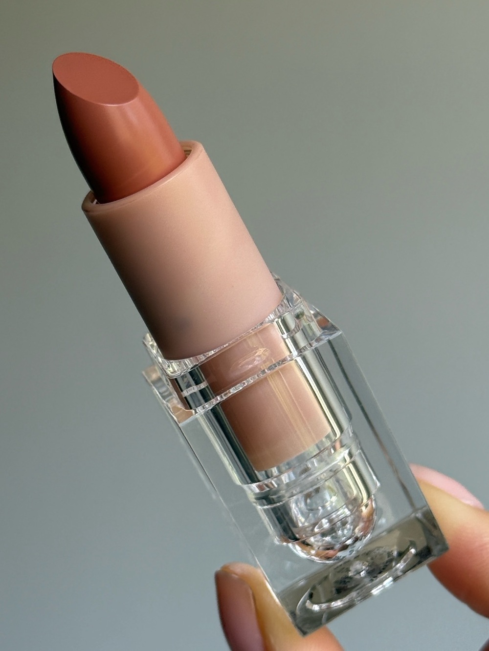 KKW Beauty Lipstick "Nude 4"